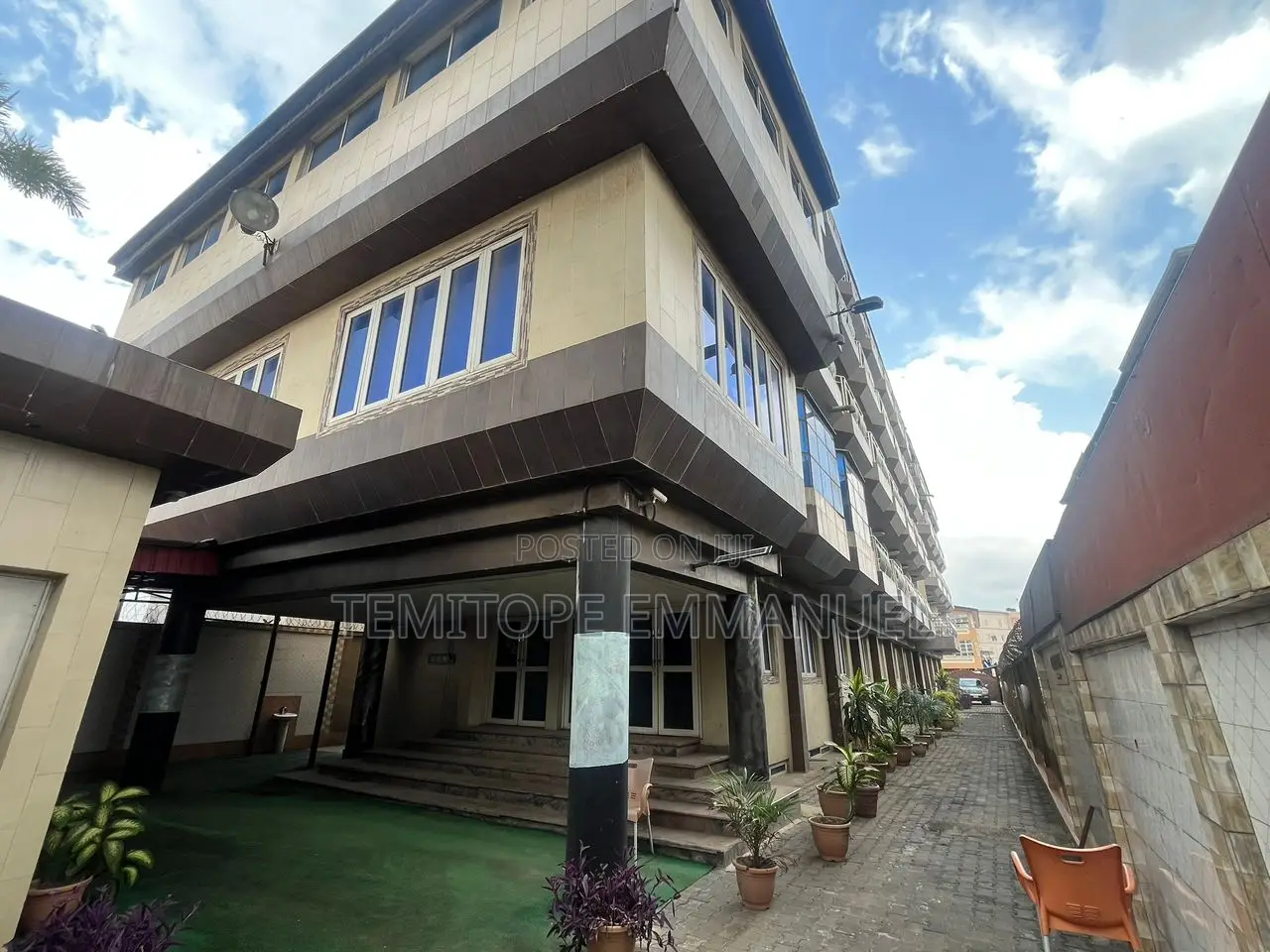 Well Structured 3star Hotel