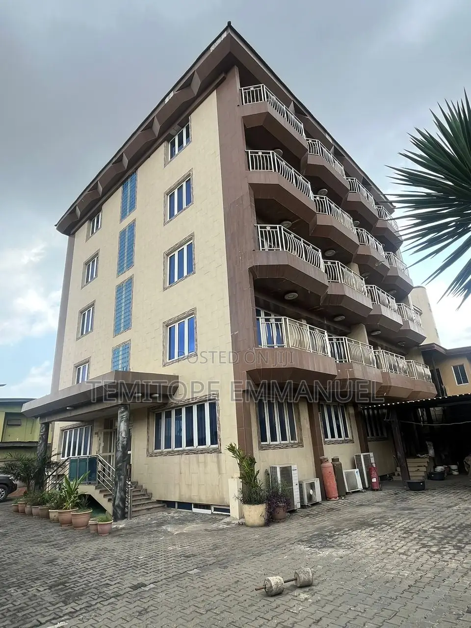 Well Structured 3star Hotel
