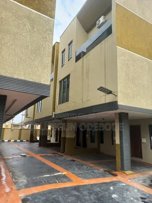 Furnished 4bdrm Duplex in Ikeja Gra for rent