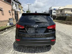 Hyundai Santa Fe 2015 Black