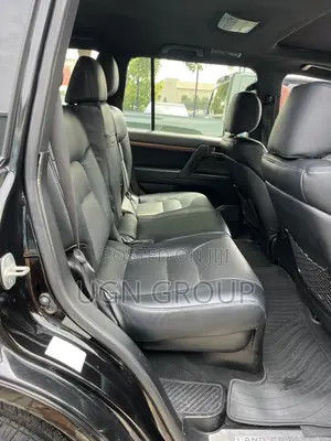 Toyota Land Cruiser 2017 Black