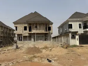 4bdrm Duplex in Lugbe District. for sale