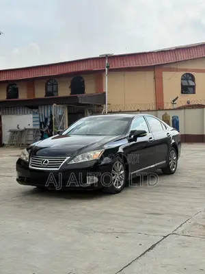 Lexus ES 2012 Black