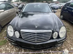 Mercedes-Benz E350 Base 4dr Sedan RWD (3.5L 6cyl 7A) 2008 Black
