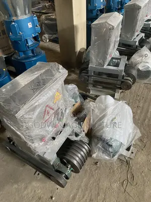 Manure Scraping Machine