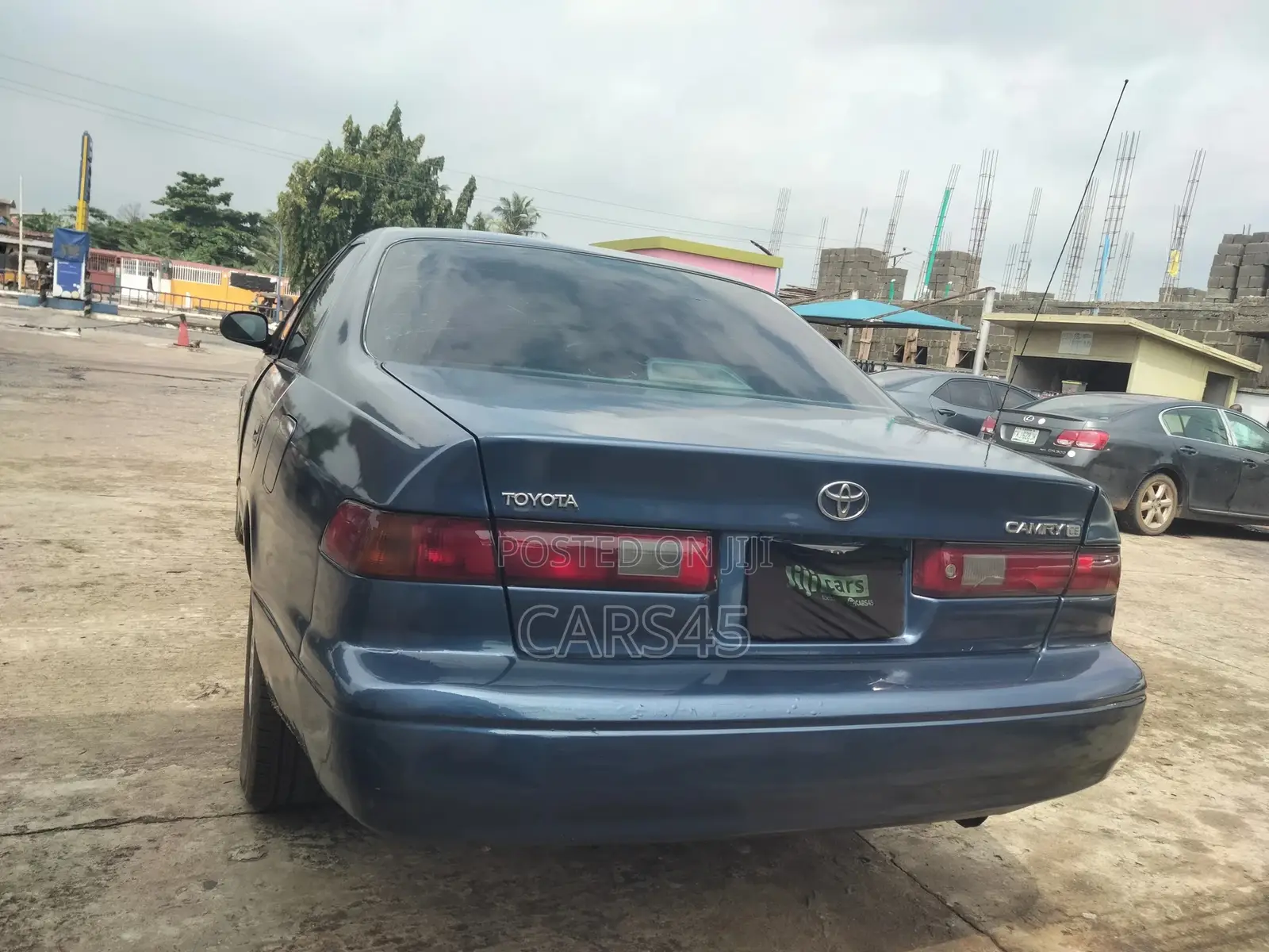 Toyota Camry 1997 Blue