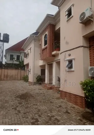 2bdrm Block of Flats in Fo1, Kubwa for rent