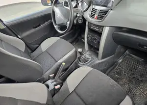 Peugeot 207 1.4 HDi 2006 Blue