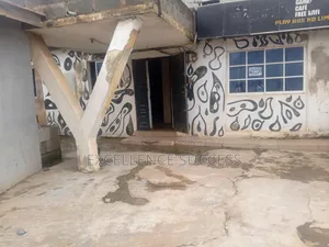 Spacious Mini Flat for Business Only