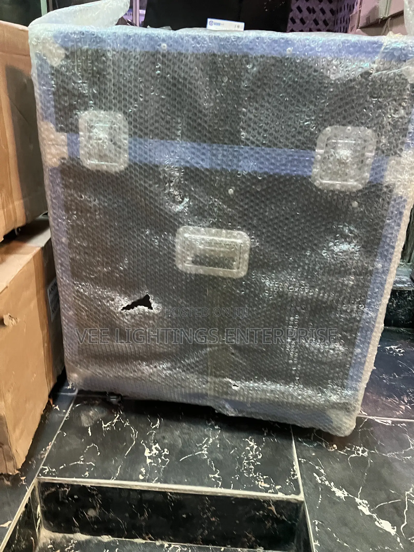 Confetti  Machine