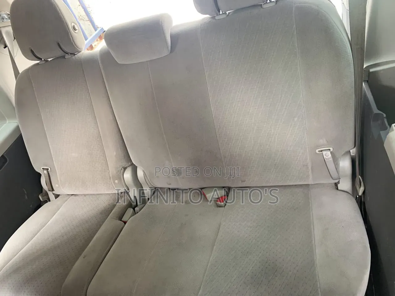 Toyota Sienna 2015 Red