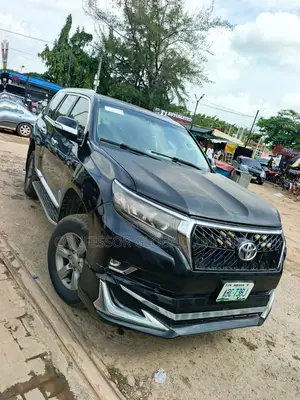 Toyota Land Cruiser Prado 2014 Black