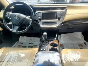 Toyota Avalon Limited 4dr Sedan (3.5L 6cyl 6A) 2014 Black