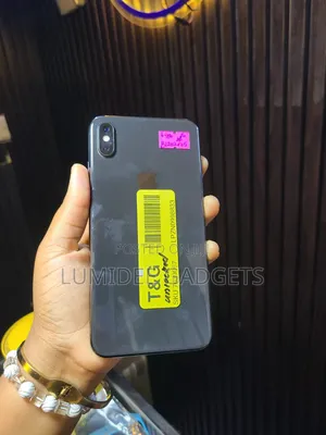 Apple iPhone XS Max 64 GB Black