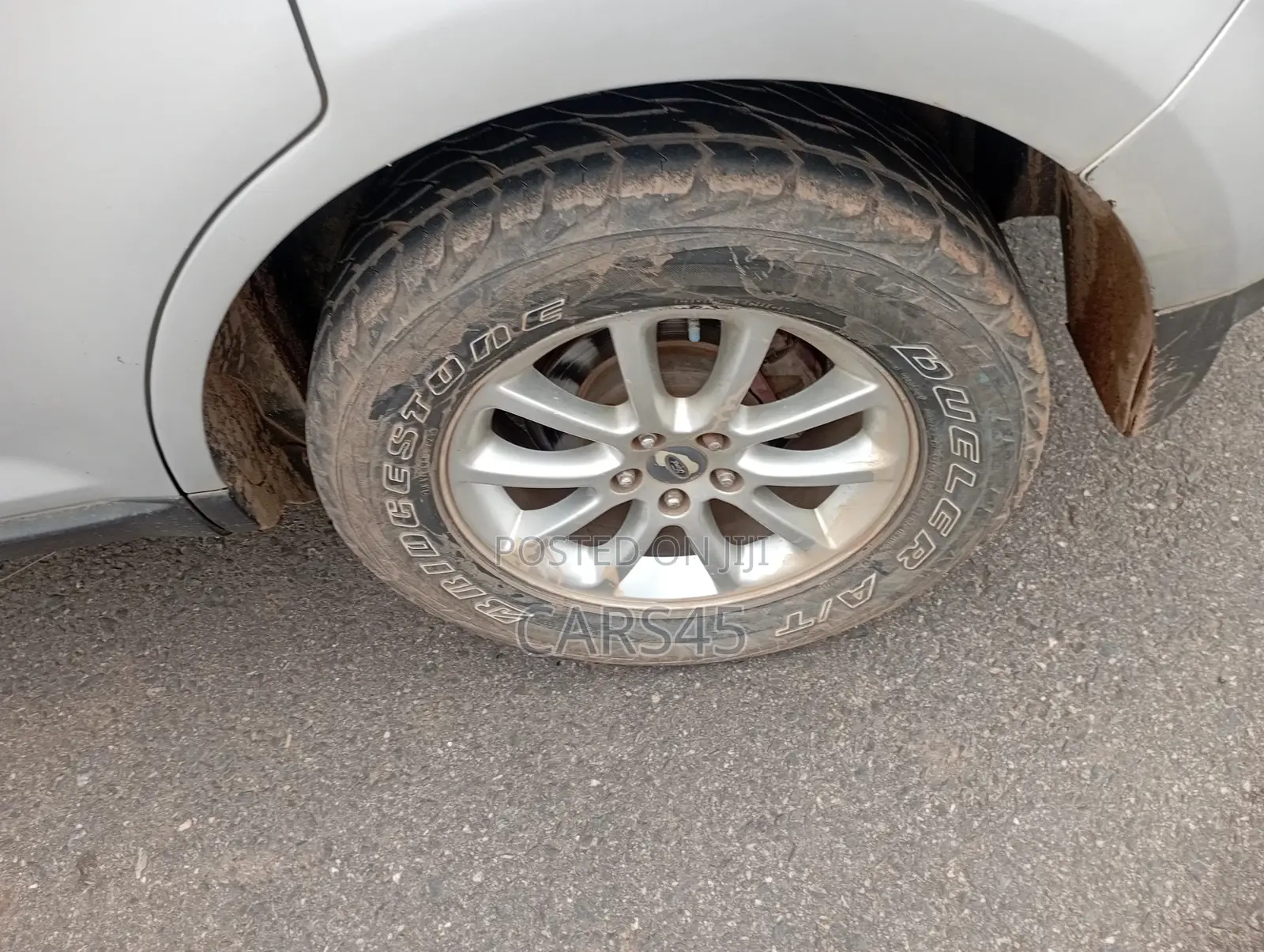 Ford Edge 2010 Silver