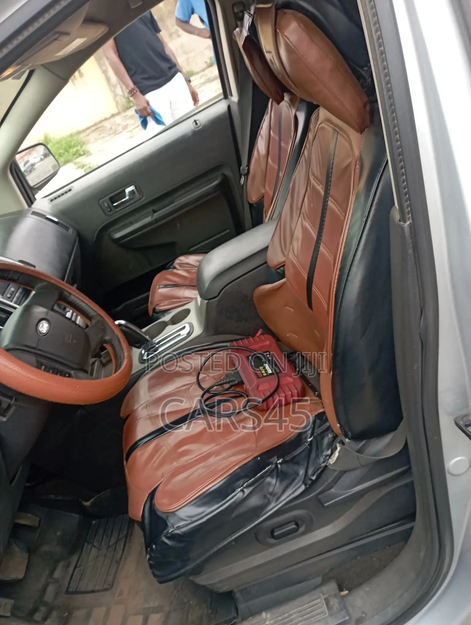Ford Edge 2010 Silver