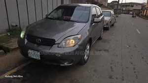 Toyota Matrix XR Hatchback AWD (1.8L 4cyl 4A) 2004 Gray