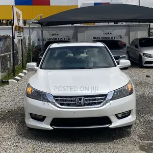 Honda Accord 2013 White