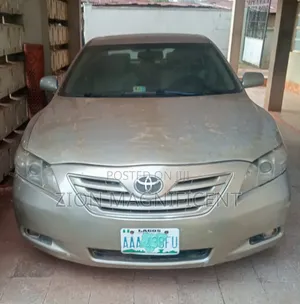 Toyota Camry 2008 Gray