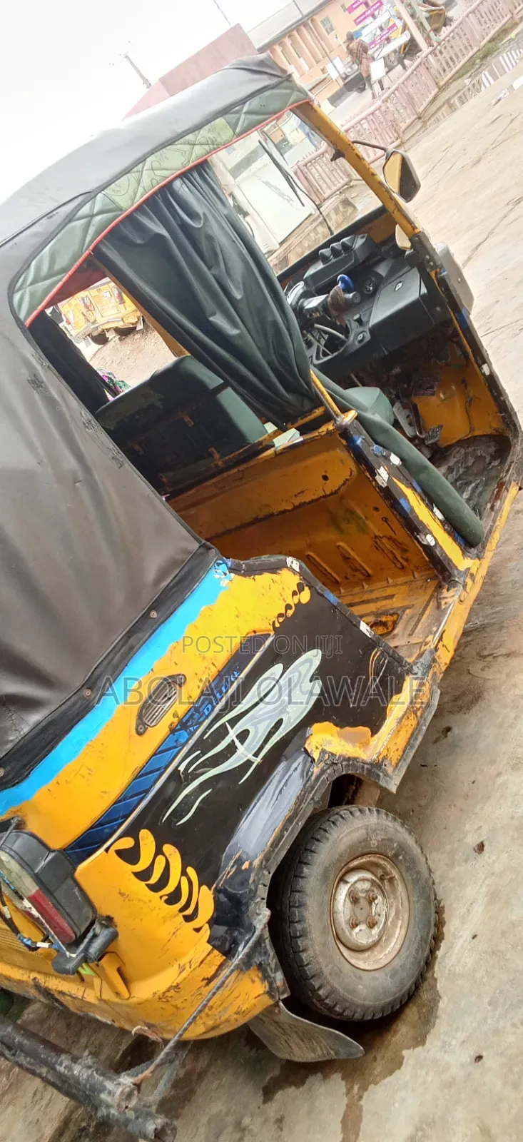 TVS King Deluxe Plus iTouch Start 2024 Yellow