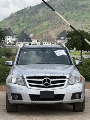 Mercedes-Benz GLK-Class 2010 Silver