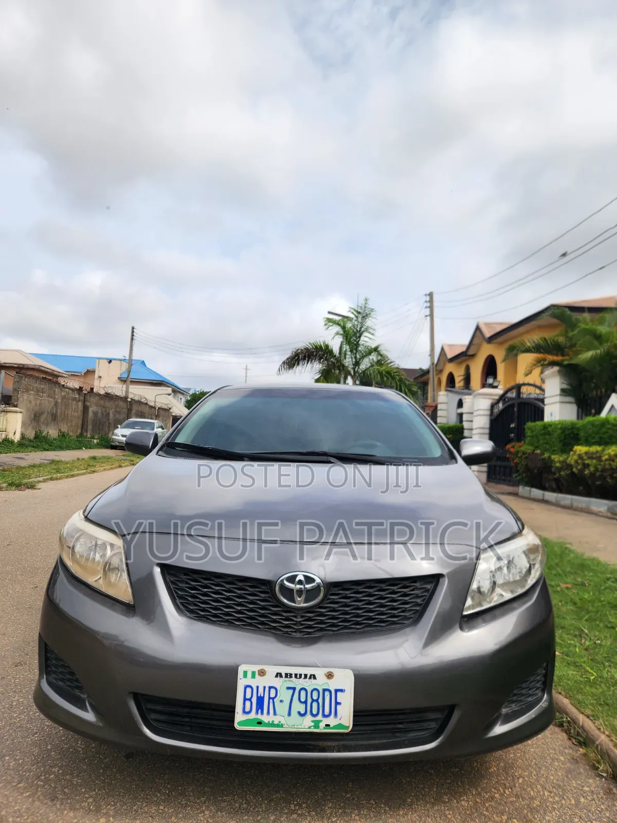 Toyota Corolla 2010 Gray