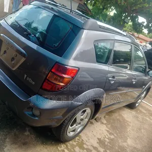 Pontiac Vibe 2006 Gray