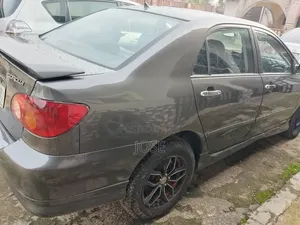 Toyota Corolla 2004 Brown