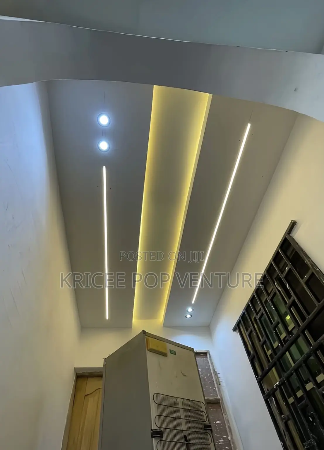Pop Ceiling