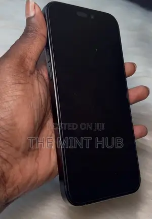 Apple iPhone 15 Plus 128 GB Black
