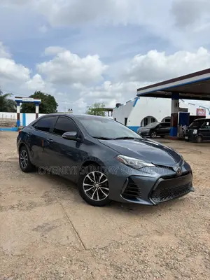 Toyota Corolla LE 4dr Sedan (1.8L 4cyl CVT) 2017 Gray