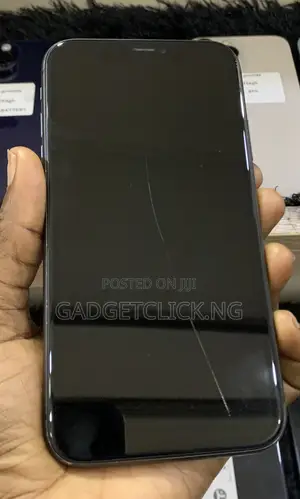 Apple iPhone 11 64 GB Black