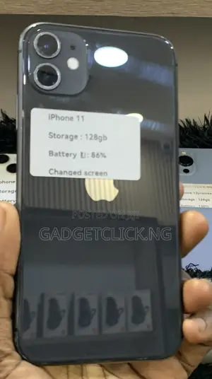 Apple iPhone 11 64 GB Black
