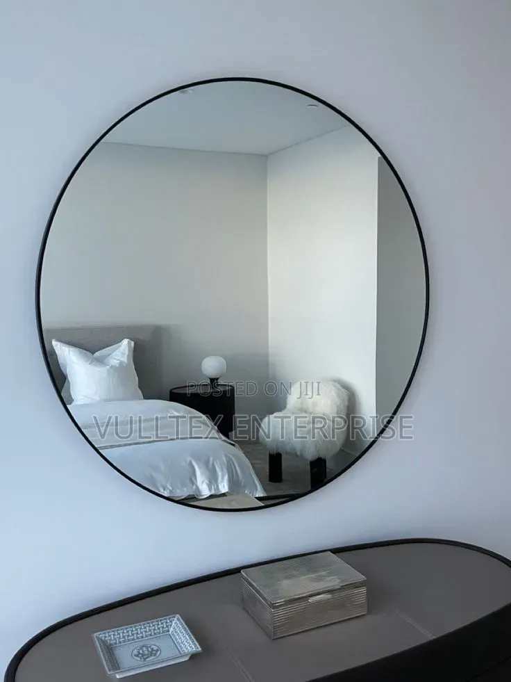Mirror Circular