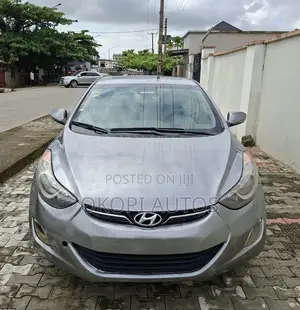 Hyundai Elantra 2013 Gray