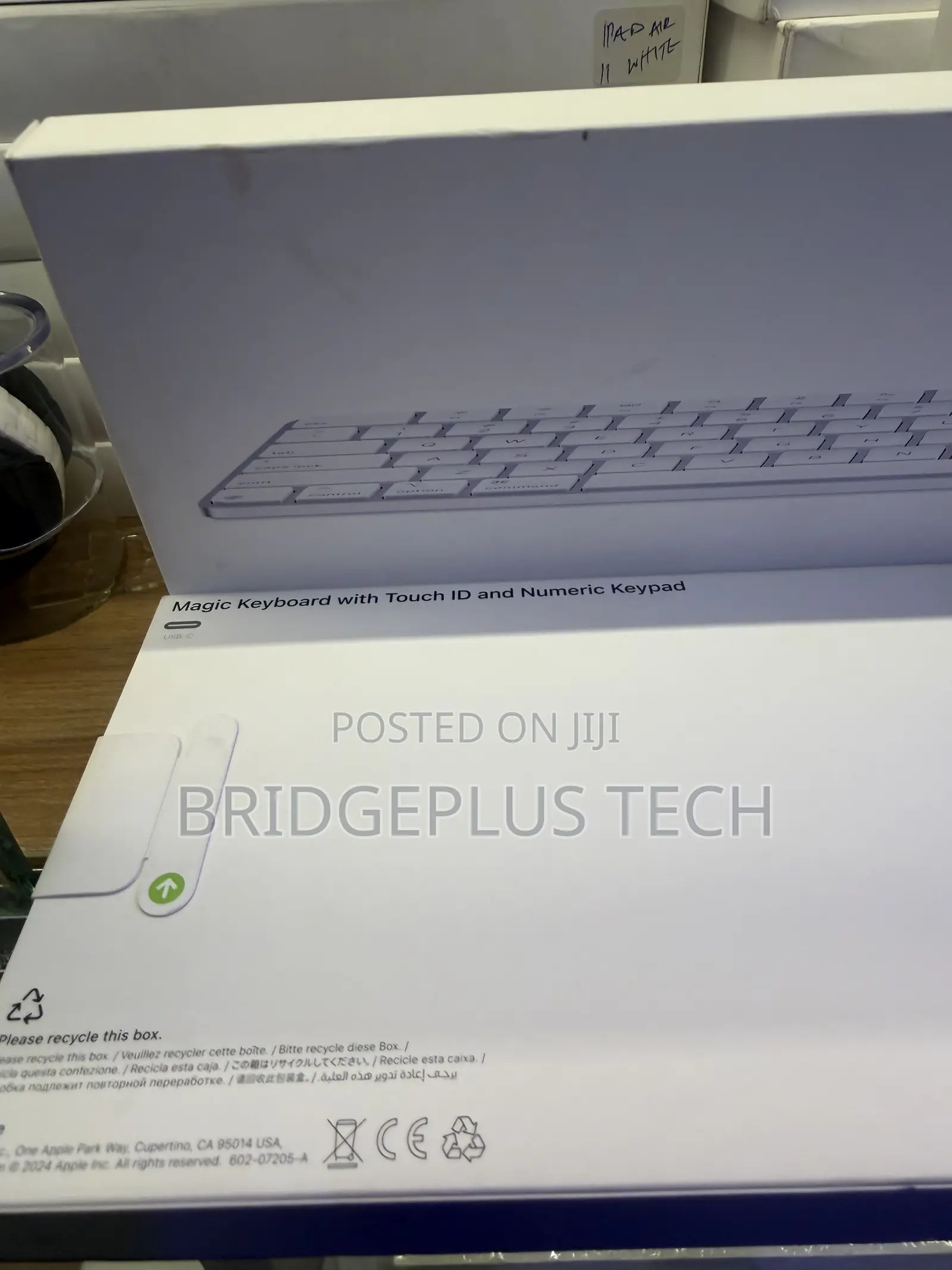 Apple Magic Keyboard With Touch Id and Numeric Keypad (Usb-C)