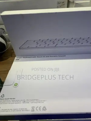 Apple Magic Keyboard With Touch Id and Numeric Keypad (Usb-C)