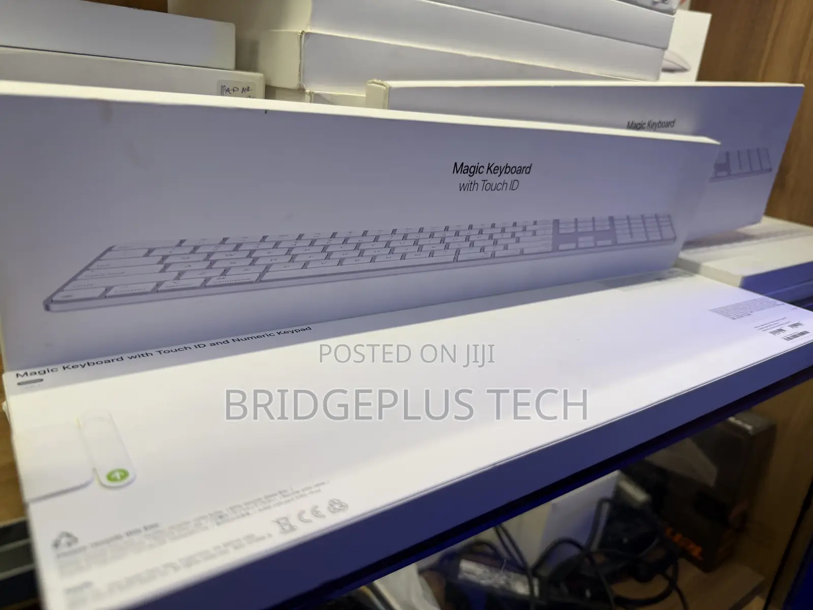 Apple Magic Keyboard With Touch Id and Numeric Keypad (Usb-C)
