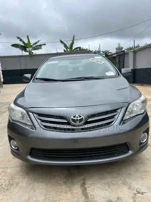 Toyota Corolla 2013 Gray