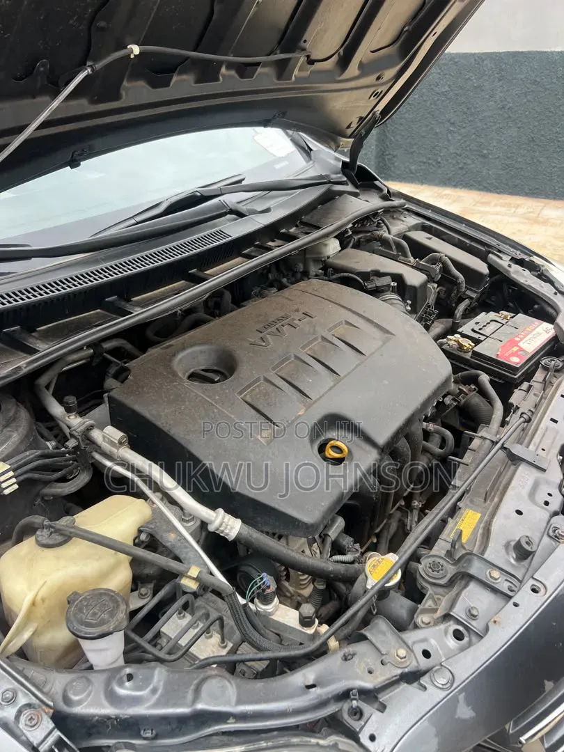Toyota Corolla 2013 Gray