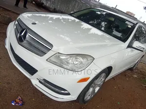 Mercedes-Benz C300 2013 White