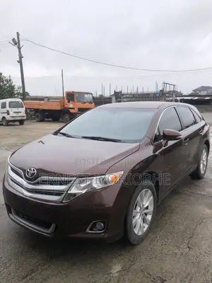 Toyota Venza XLE 4dr Wagon AWD (2.7L 4cyl 6A) 2014 Brown