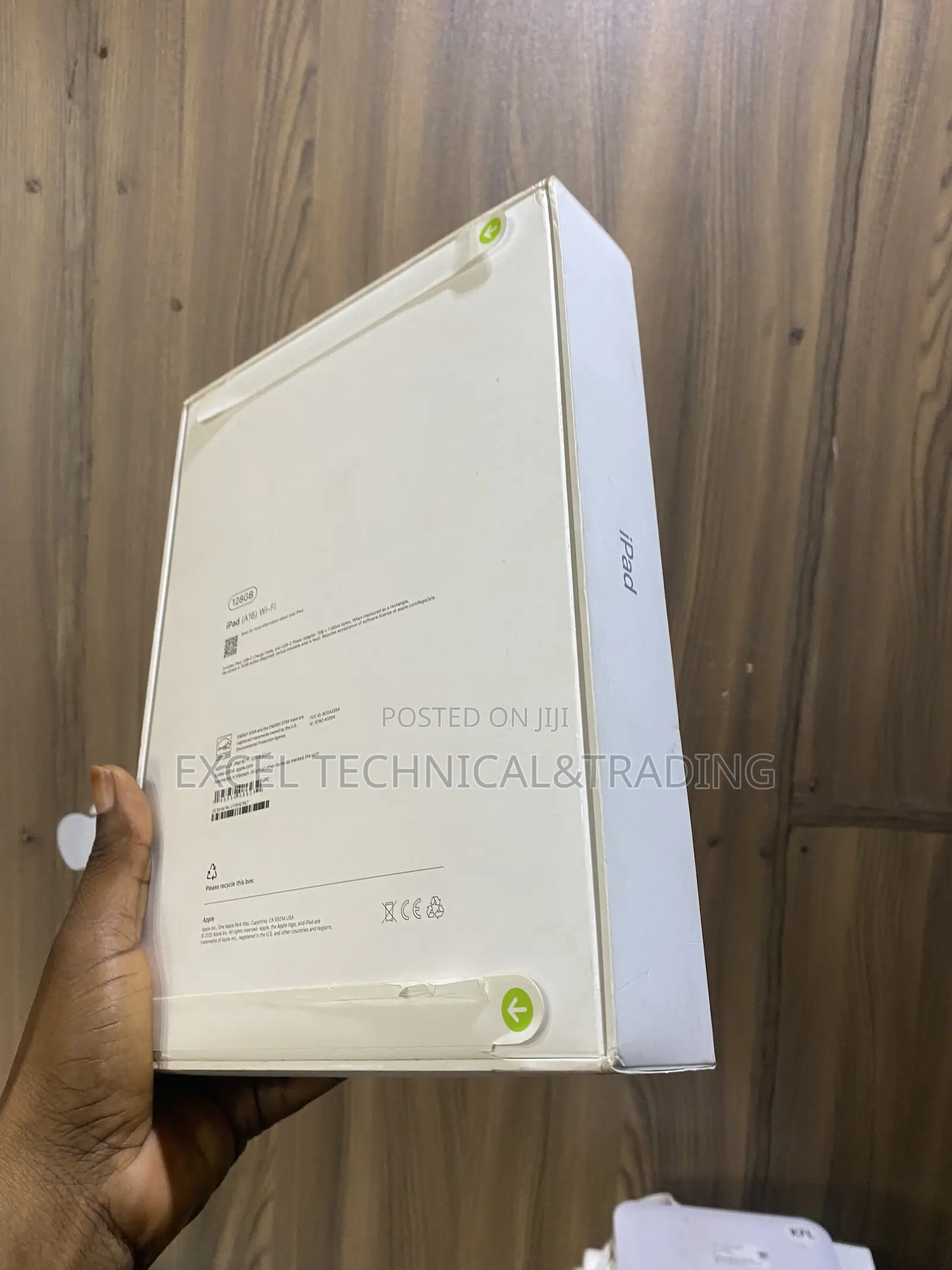 New Apple iPad (2025) 128 GB Silver