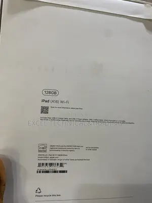 New Apple iPad (2025) 128 GB Silver