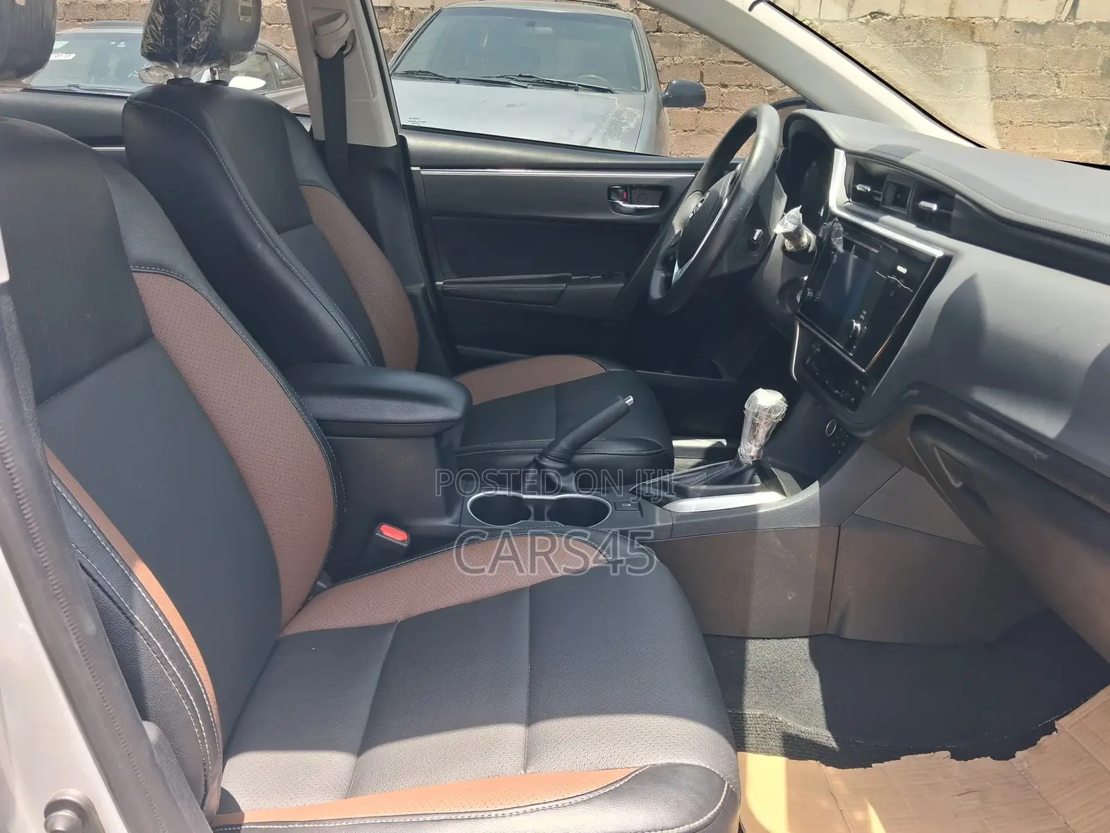 Toyota Corolla 2017 Silver