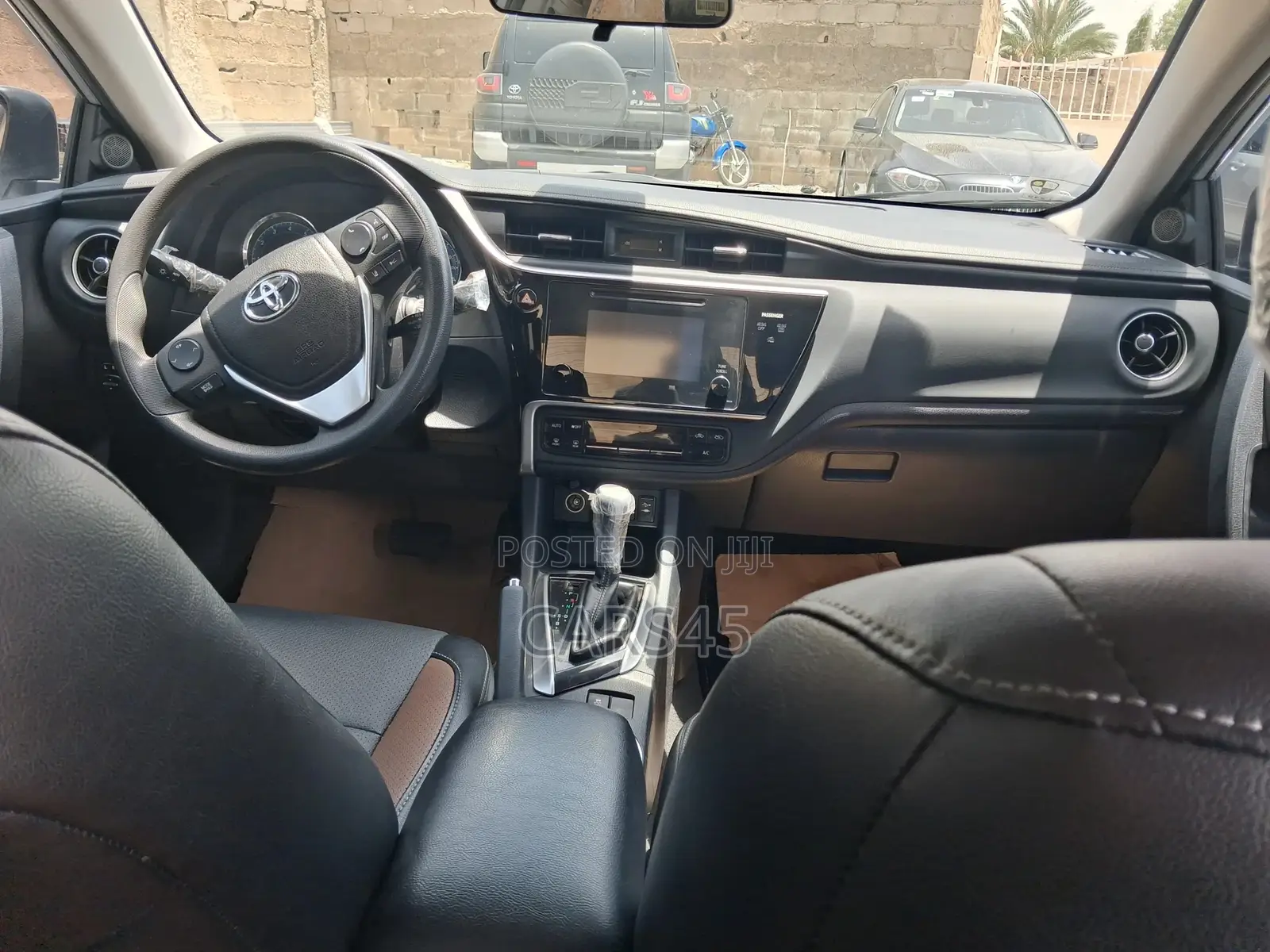 Toyota Corolla 2017 Silver