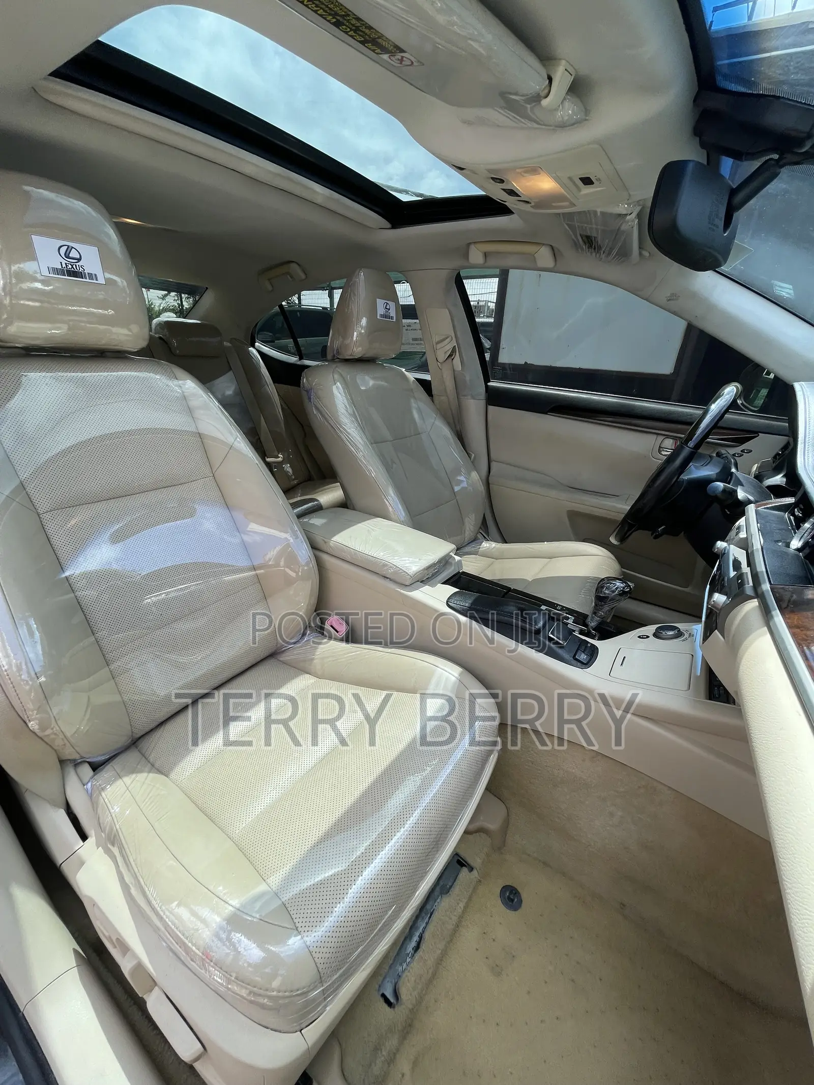 Lexus ES 2015 Black