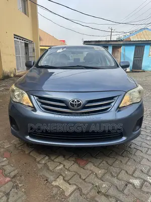 Toyota Corolla 2013 Blue