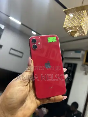 Apple iPhone 11 64 GB Red