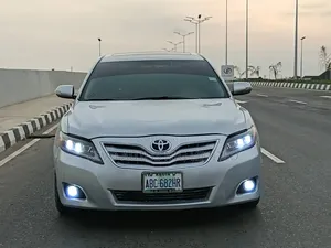 Toyota Camry 2009 Silver
